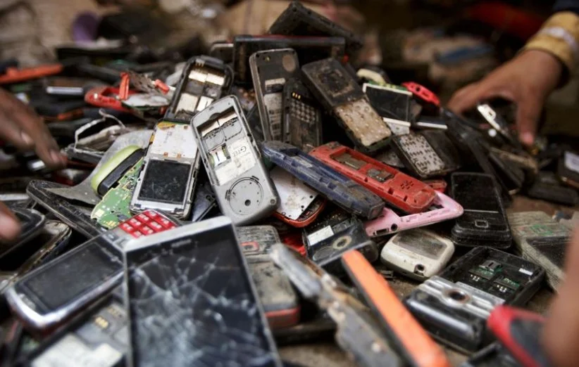 cell-phone-board5.jpg.webp